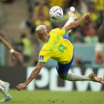 richarlison-de-andrade-kicking-football-gb31xu51strbwhek